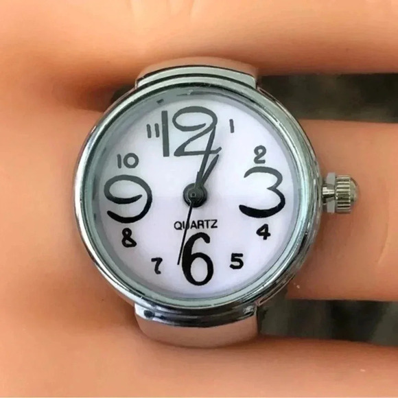 Light Purple & Silver Analog Stretch Ring Watch NWT - Picture 1 of 4